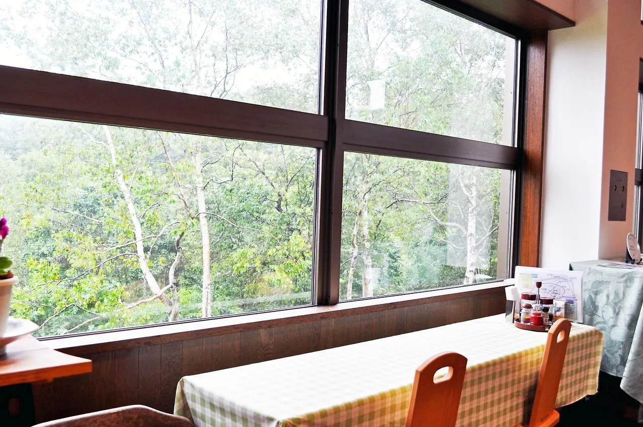 Inn Utasai Shizen No Ie Hotel Niseko Japan